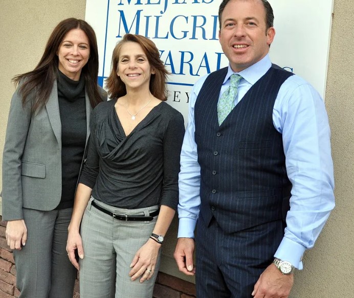 Why Hiring a Family Lawyer of the Calibre of David Mejias Can Save You Time and Stress – Facto Bulletin