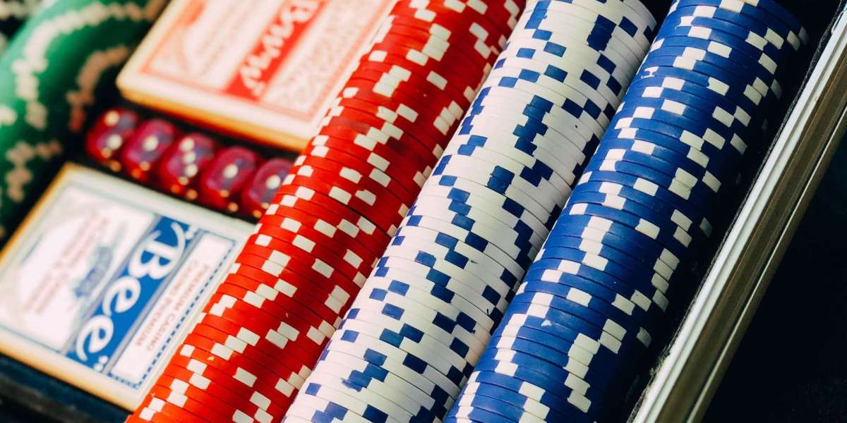 Bonos Sin Depósito en Casinos Online: Ventajas, Desventajas y Cómo Aprovecharlos al Máximo en 2025
